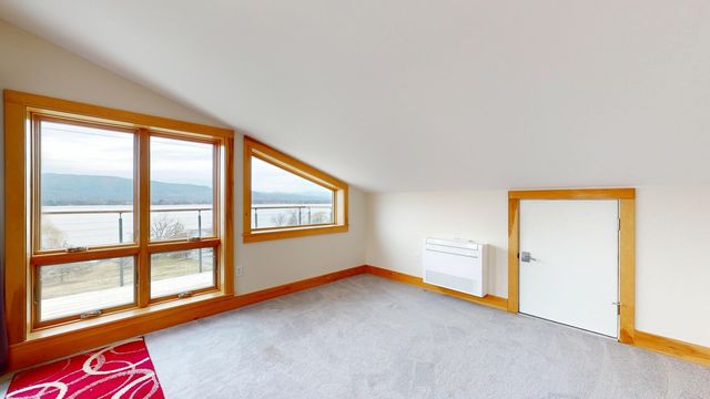 1842 Lake Street, Bridport, VT 05734