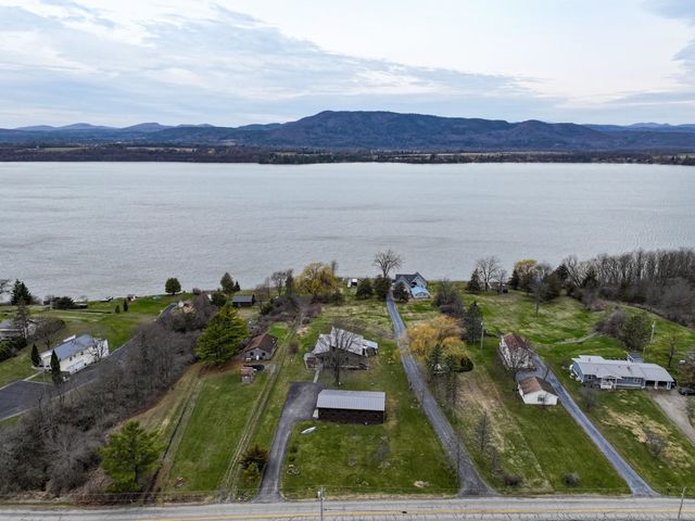 1842 Lake Street, Bridport, VT 05734