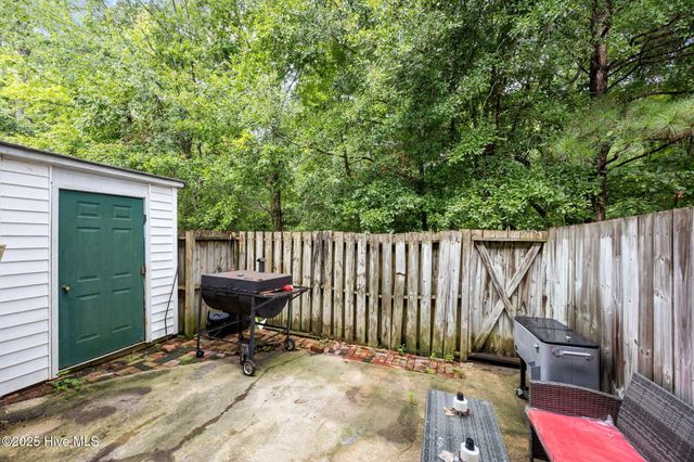 904 Spring Forest Road E8, Greenville, NC 27834