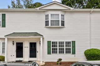 904 Spring Forest Road E8, Greenville, NC 27834