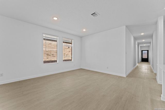 2295 Fort Davis Pass, Marion, TX 78124