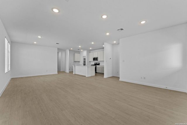 2295 Fort Davis Pass, Marion, TX 78124