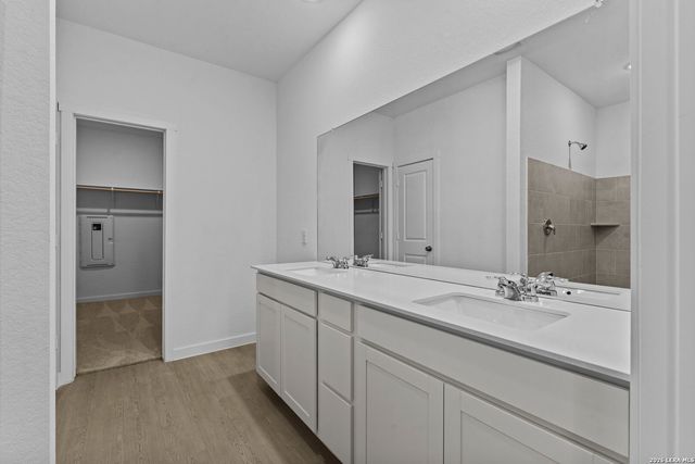 2295 Fort Davis Pass, Marion, TX 78124