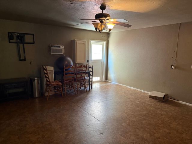 405 San Andreas Ct, Modesto, CA 95354