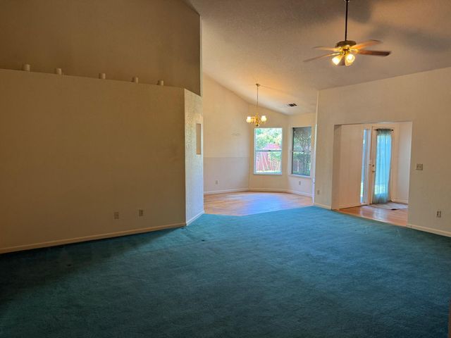 405 San Andreas Ct, Modesto, CA 95354