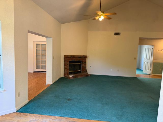 405 San Andreas Ct, Modesto, CA 95354