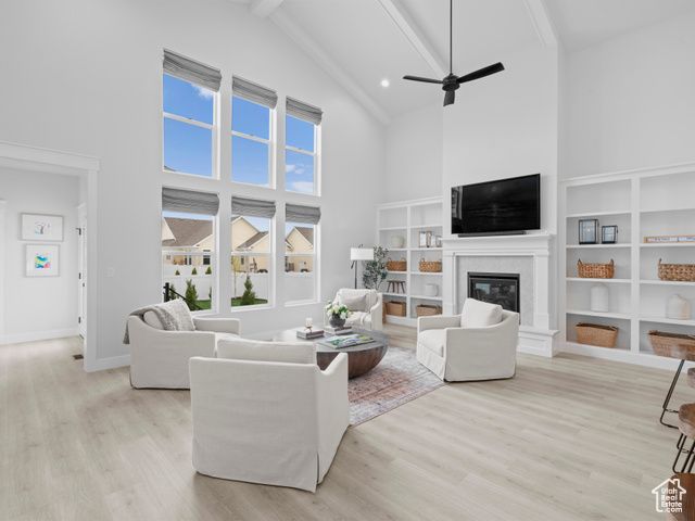 245 S SUMMER BREEZE LN, Layton, UT 84041