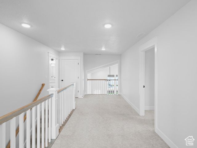 245 S SUMMER BREEZE LN, Layton, UT 84041