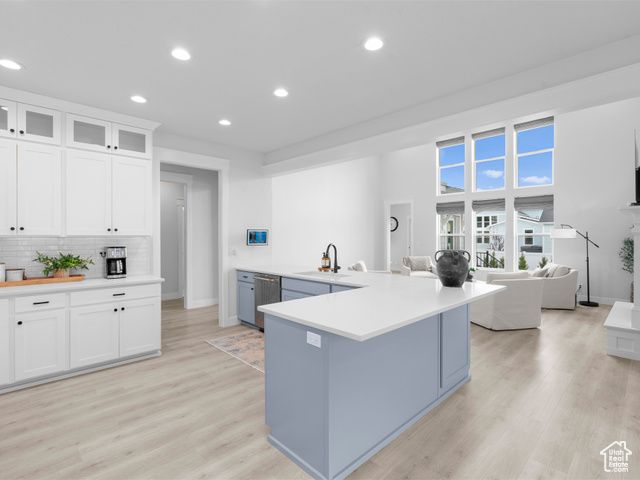 245 S SUMMER BREEZE LN, Layton, UT 84041