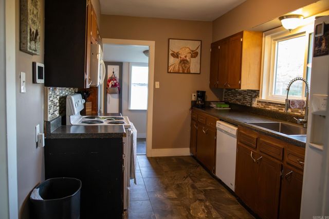 2214 Sullivan Road, Bauxite, AR 72011