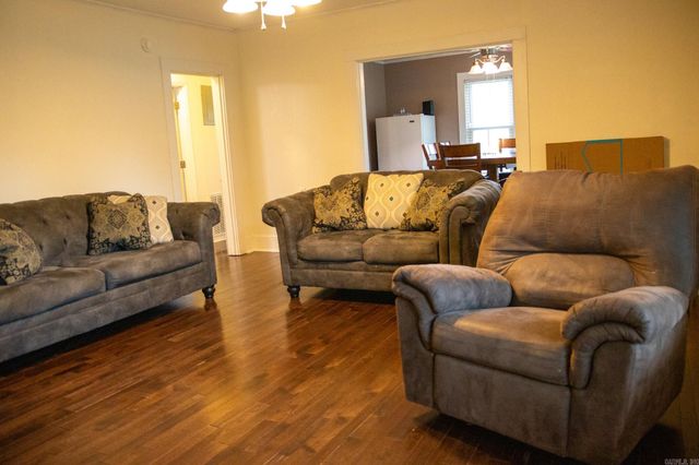 2214 Sullivan Road, Bauxite, AR 72011