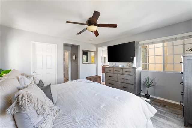 864 Calaveras, Corona, CA 92878