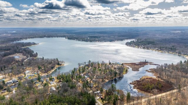 11412 South Shore Drive, Garfield Twp, MI 48632