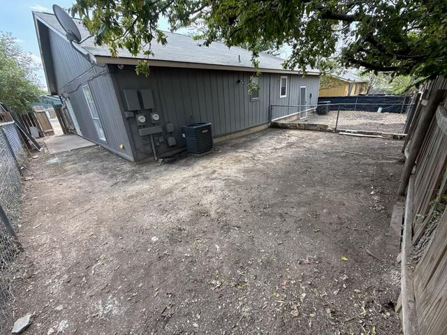 12308 DELLREY DR B, Austin, TX 78758