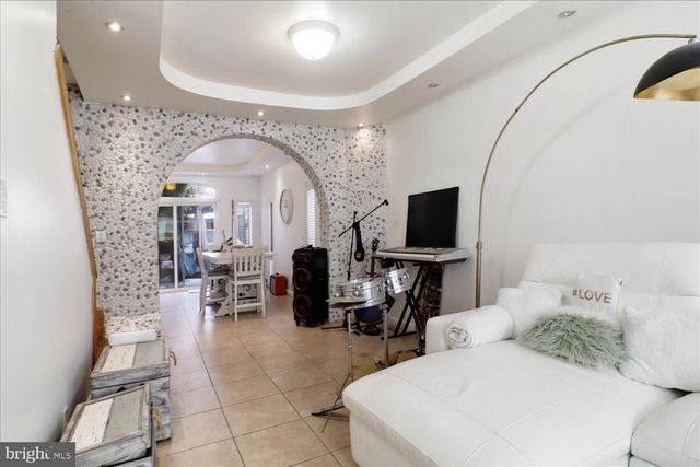 421 W MARION ST, Lancaster, PA 17603