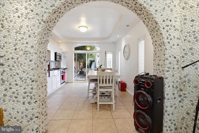 421 W MARION ST, Lancaster, PA 17603