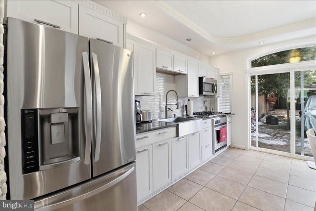 421 W MARION ST, Lancaster, PA 17603