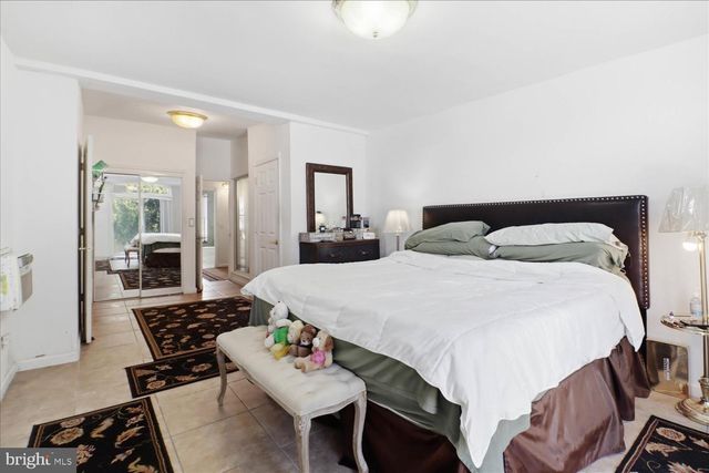 421 W MARION ST, Lancaster, PA 17603