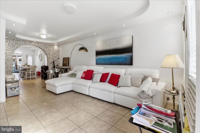 421 W MARION ST, Lancaster, PA 17603