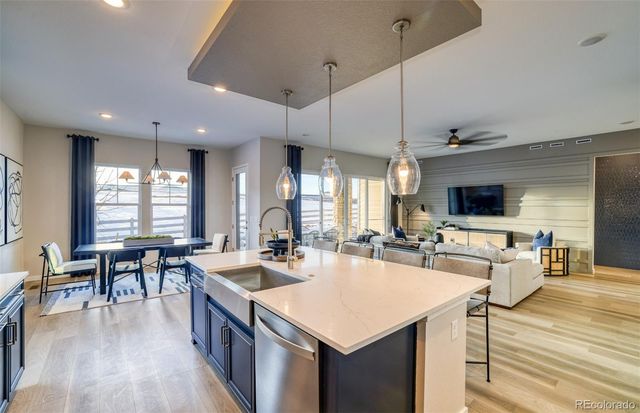 8811 Hotchkiss Street, Littleton, CO 80125