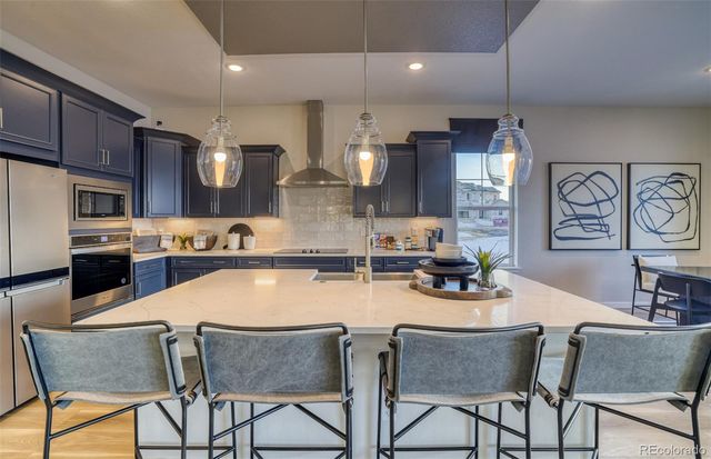 8811 Hotchkiss Street, Littleton, CO 80125