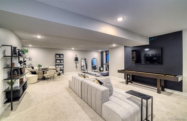 8811 Hotchkiss Street, Littleton, CO 80125