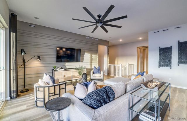 8811 Hotchkiss Street, Littleton, CO 80125