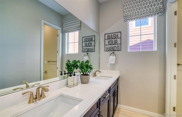 8811 Hotchkiss Street, Littleton, CO 80125