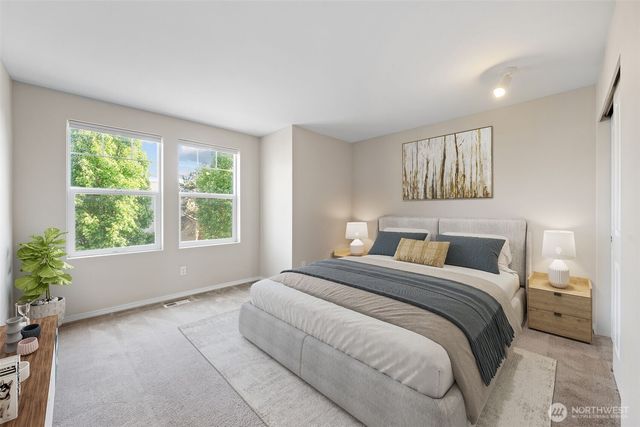 6529 Elizabeth Loop SE, Auburn, WA 98092
