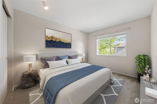 6529 Elizabeth Loop SE, Auburn, WA 98092