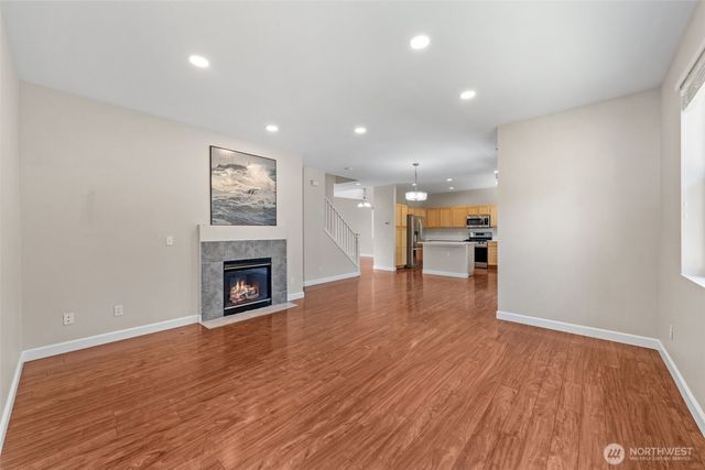 6529 Elizabeth Loop SE, Auburn, WA 98092