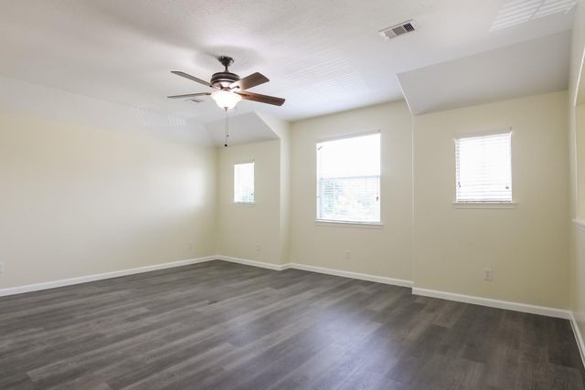 6614 Surrey Meadow Court, Houston, TX 77049