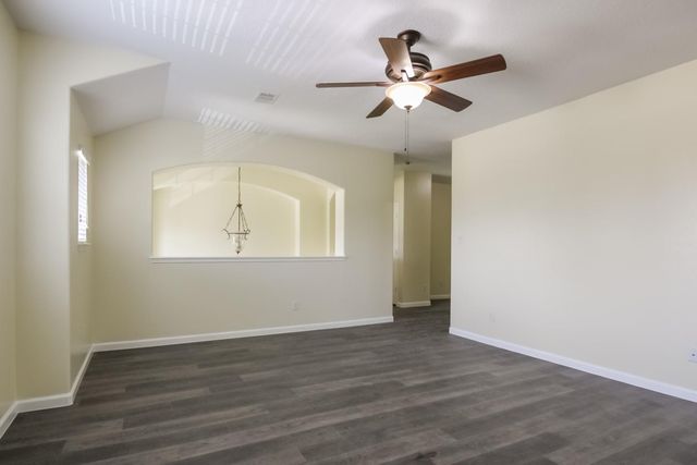 6614 Surrey Meadow Court, Houston, TX 77049