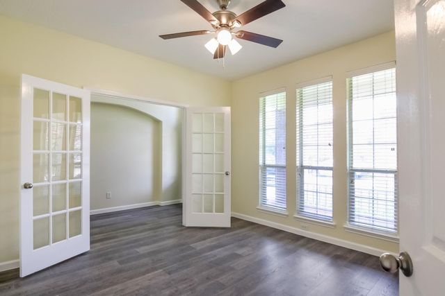 6614 Surrey Meadow Court, Houston, TX 77049