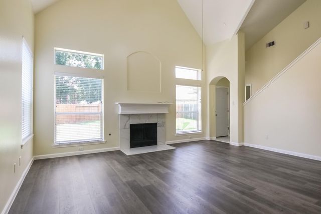 6614 Surrey Meadow Court, Houston, TX 77049