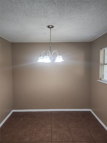 1175 Dublin Drive, Fort Worth, TX 76134