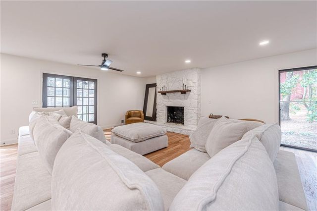 418 MOCKINGBIRD, Smyrna, GA 30082