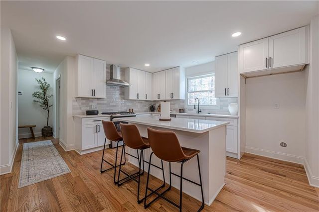 418 MOCKINGBIRD, Smyrna, GA 30082