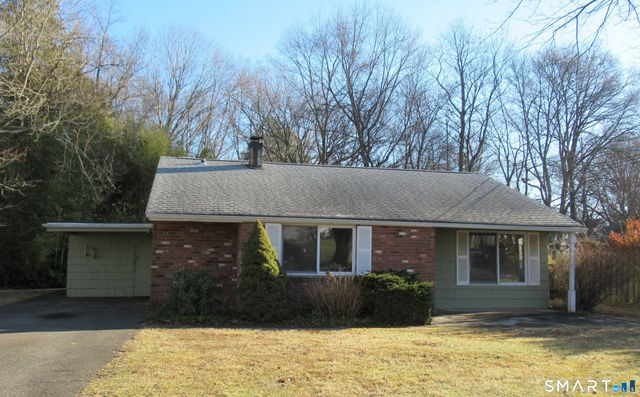 74 Harvester Road, Fairfield, CT 06825