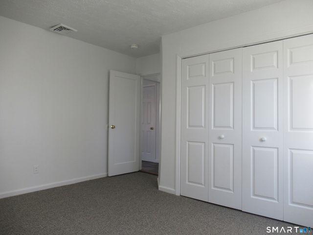 74 Harvester Road, Fairfield, CT 06825