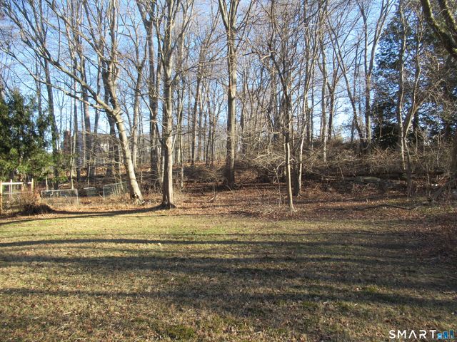 74 Harvester Road, Fairfield, CT 06825