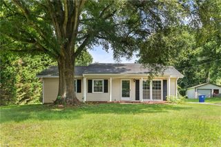 4215 Valjean Lane, Winston-salem, NC 27107