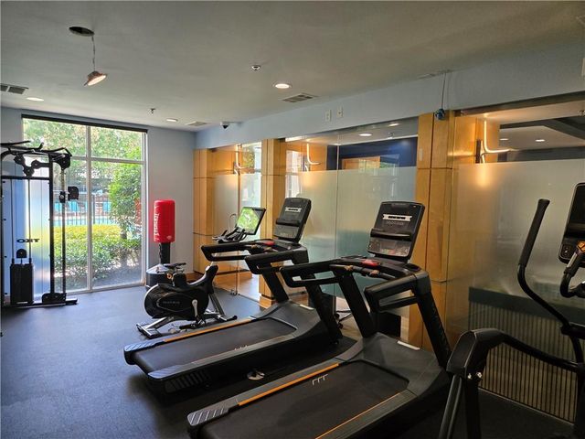 390 17th Street NW 3064, Atlanta, GA 30363
