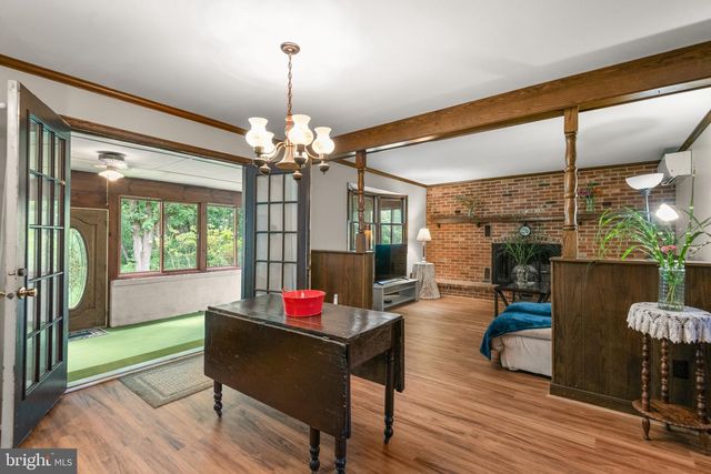 500 REEDS RD, Downingtown, PA 19335