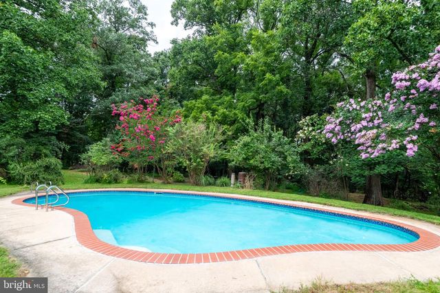 500 REEDS RD, Downingtown, PA 19335