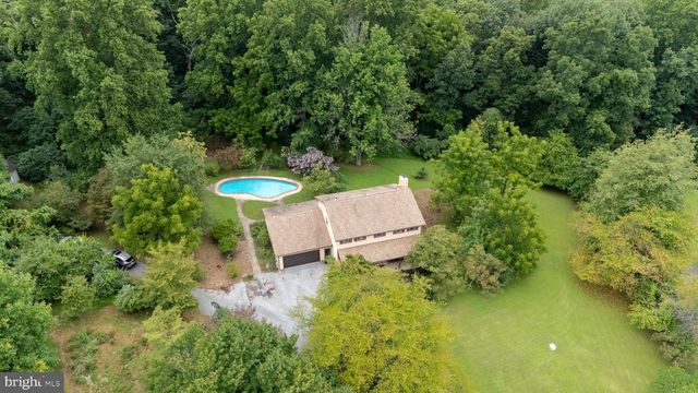 500 REEDS RD, Downingtown, PA 19335