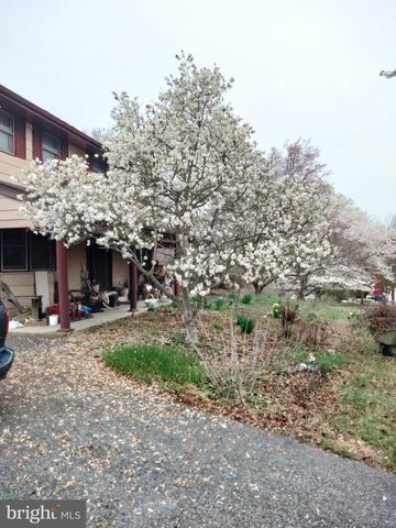 500 REEDS RD, Downingtown, PA 19335