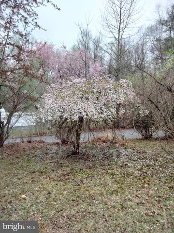 500 REEDS RD, Downingtown, PA 19335