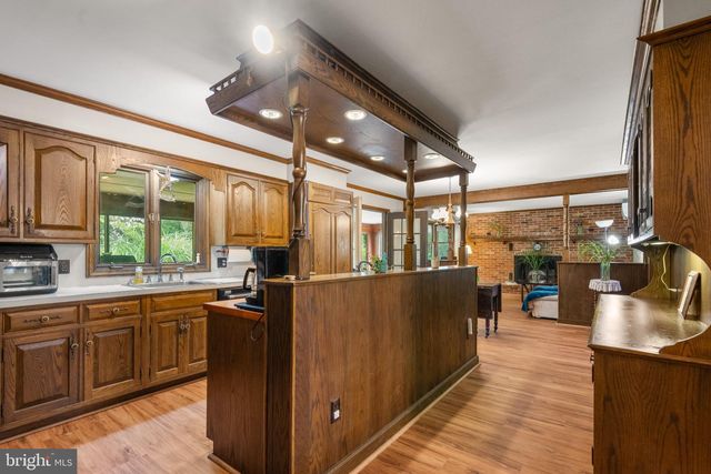 500 REEDS RD, Downingtown, PA 19335