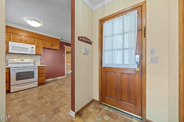 41 Woodcroft Drive, Angier, NC 27501